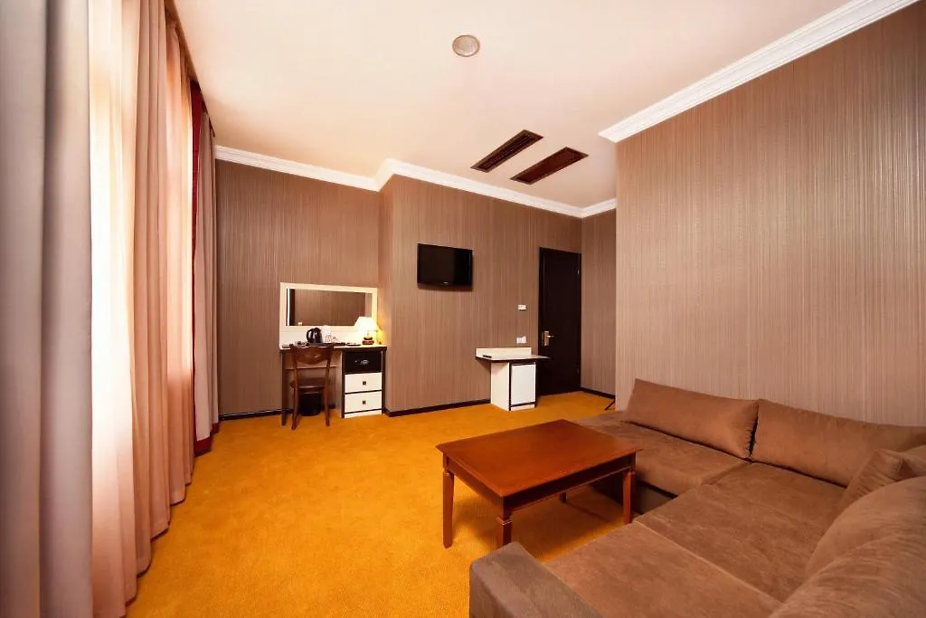 Hotel Rikhe Monika