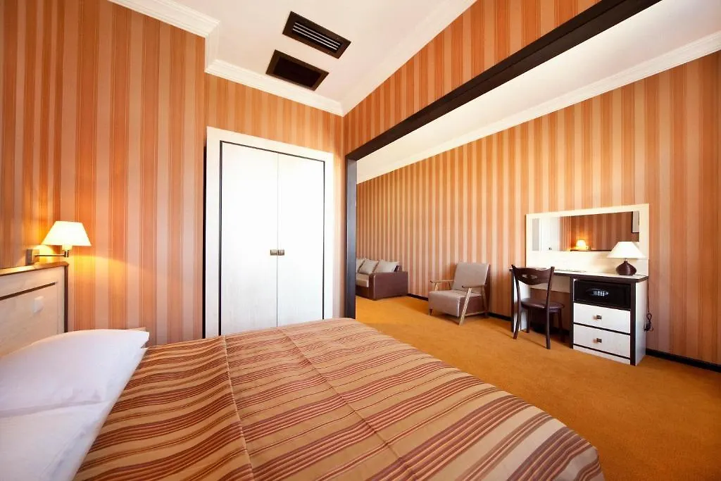Hotel Rikhe Monika 4*, Tbilisi
