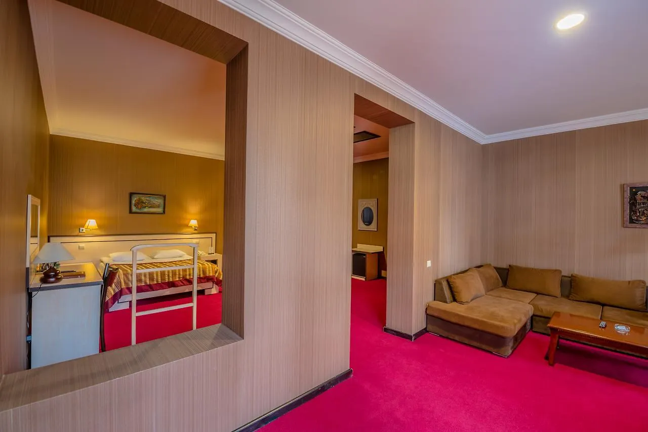 Hotel Rikhe Monika Tbilisi