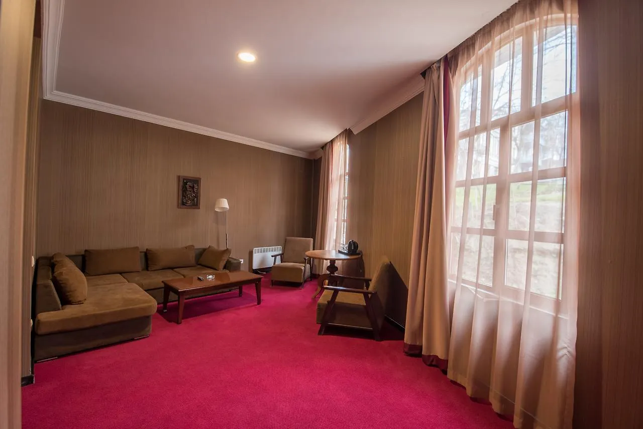 Hotel Rikhe Monika